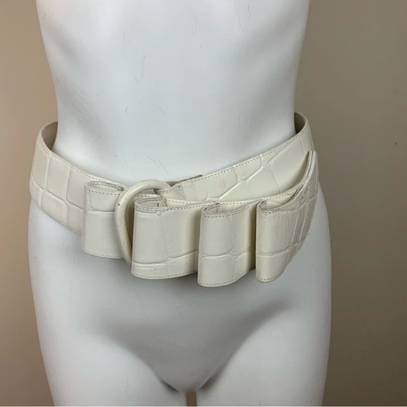 Roberto Dalpra Cream Croc Genuine Leather Bow Belt-Sz 32 main image 12